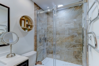 Unit 604-1 Leaside Park Dr, Toronto, ON M4H 1R1, Canada, ,  