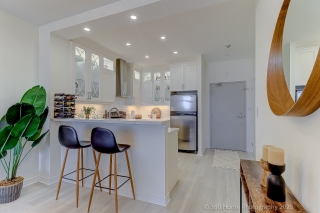 Unit 604-1 Leaside Park Dr, Toronto, ON M4H 1R1, Canada, ,  