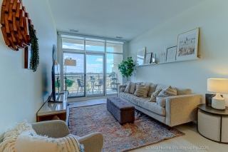 Unit 604-1 Leaside Park Dr, Toronto, ON M4H 1R1, Canada, ,  