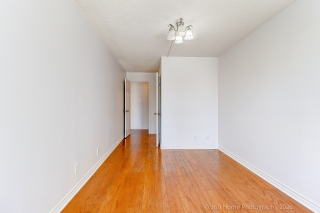 Unit 1705-44 Gerrard St W, Toronto, ON M5G 2K2, Canada, ,  