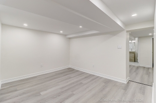 4 Andrews Ave, Toronto, ON M6J 1S3, Canada, ,  