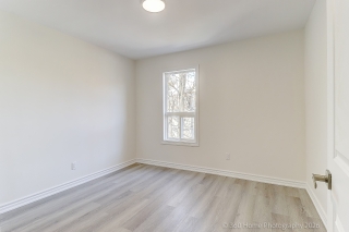 4 Andrews Ave, Toronto, ON M6J 1S3, Canada, ,  