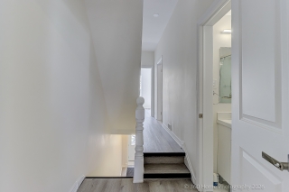 4 Andrews Ave, Toronto, ON M6J 1S3, Canada, ,  