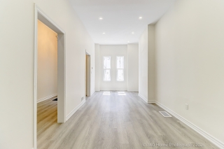 4 Andrews Ave, Toronto, ON M6J 1S3, Canada, ,  