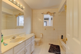 70 Brownlee Ave, Woodbridge, ON L4L 8H4, Canada, ,  