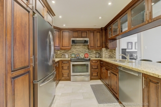 Unit 106-101 Subway Crescent, Etobicoke, ON M9B 6K4, Canada, ,  