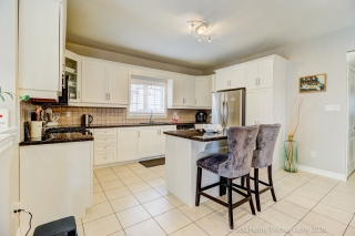 758 Coldstream Dr, Oshawa, ON L1K 2Z3, Canada, ,  