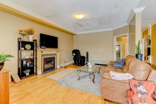 806 White Clover Way, Mississauga, ON L5V 3C5, Canada, ,  