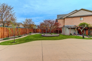 806 White Clover Way, Mississauga, ON L5V 3C5, Canada, ,  