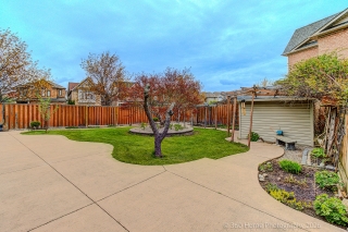 806 White Clover Way, Mississauga, ON L5V 3C5, Canada, ,  