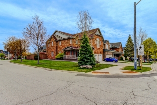 806 White Clover Way, Mississauga, ON L5V 3C5, Canada, ,  