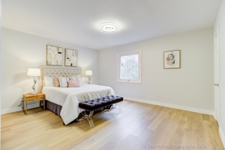 1201 Kingdale Rd, Newmarket, ON L3Y 4W1, Canada, ,  