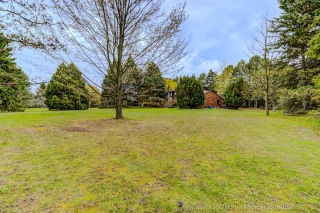 1201 Kingdale Rd, Newmarket, ON L3Y 4W1, Canada, ,  