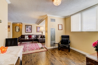 Unit 2202-3700 Kaneff Crescent, Mississauga, ON L5A 4B8, Canada, ,  