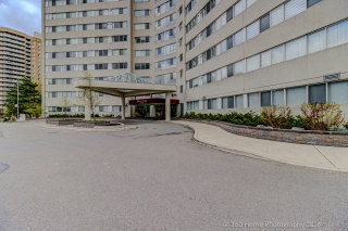 Unit 2202-3700 Kaneff Crescent, Mississauga, ON L5A 4B8, Canada, ,  