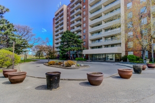 Unit 106-1 Four Winds Dr, North York, ON M3J 2T1, Canada, ,  