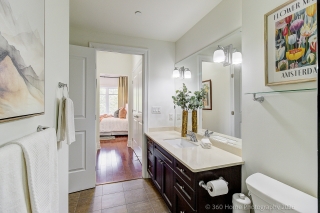 Unit 336-80 Burns Blvd, King City, ON L7B 0B3, Canada, ,  