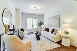Unit 336-80 Burns Blvd, King City, ON L7B 0B3, Canada, ,  