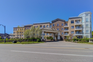 Unit 336-80 Burns Blvd, King City, ON L7B 0B3, Canada, ,  