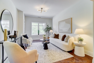 Unit 336-80 Burns Blvd, King City, ON L7B 0B3, Canada, ,  