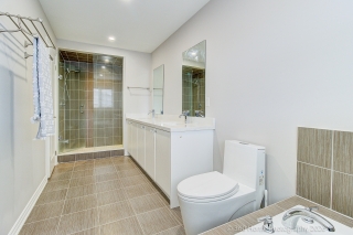 175 Beechborough Cres, East Gwillimbury, ON L9N 0L6, Canada, ,  