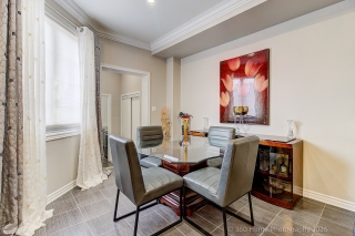175 Beechborough Cres, East Gwillimbury, ON L9N 0L6, Canada, ,  