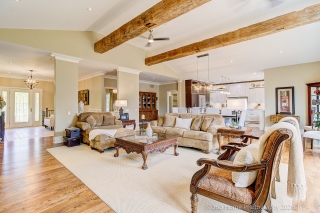 8 High Forest Ct, Bolton, ON L7E 0B8, Canada, ,  