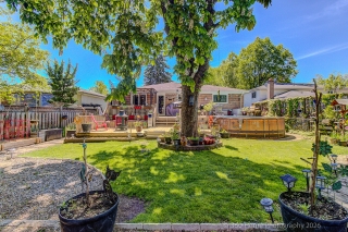 1583 Otterby Rd, Mississauga, ON L4X 1W8, Canada, ,  