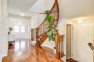117 White Beach Crescent, Vaughan, ON L6A 4K6, Canada, ,  