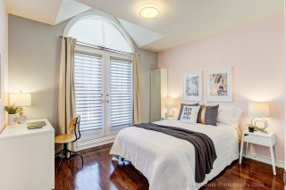 117 White Beach Crescent, Vaughan, ON L6A 4K6, Canada, ,  