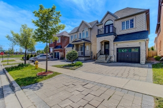 117 White Beach Crescent, Vaughan, ON L6A 4K6, Canada, ,  