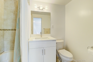 33 Kitsilano Crescent, Richmond Hill, ON L4C 5A4, Canada, ,  