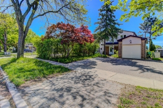 33 Kitsilano Crescent, Richmond Hill, ON L4C 5A4, Canada, ,  