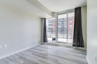Unit 729-36 Via Bagnato, North York, ON M6A 0B7, Canada, ,  