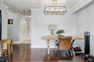 Unit PH206-91 Townsgate Dr, Toronto, ON L4J 8E8, Canada, ,  
