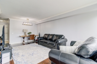 Unit PH206-91 Townsgate Dr, Toronto, ON L4J 8E8, Canada, ,  