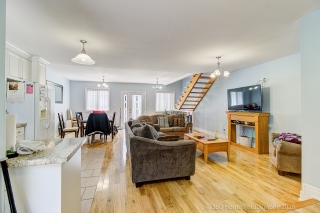 12 Abbs St, Toronto, ON M6K 1M6, Canada, ,  