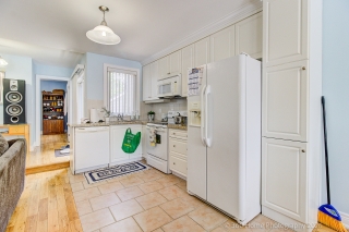 12 Abbs St, Toronto, ON M6K 1M6, Canada, ,  