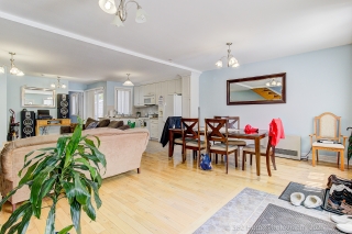 12 Abbs St, Toronto, ON M6K 1M6, Canada, ,  