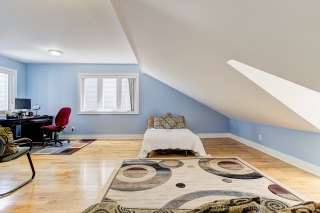 12 Abbs St, Toronto, ON M6K 1M6, Canada, ,  