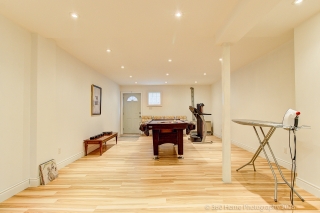 12 Abbs St, Toronto, ON M6K 1M6, Canada, ,  