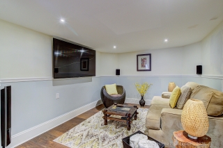 106 Copley St, Pickering, ON L1V 6V6, Canada, ,  