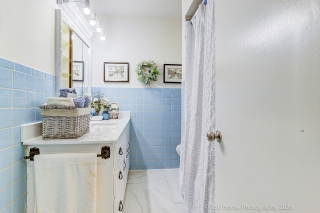 116 Longford Dr, Newmarket, ON L3Y 2Y5, Canada, ,  