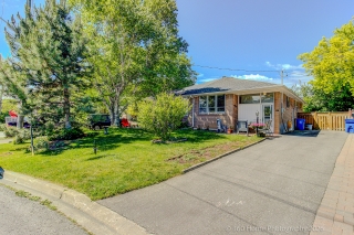 116 Longford Dr, Newmarket, ON L3Y 2Y5, Canada, ,  