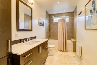 25 Kenwood Ave, York, ON M6C 2R8, Canada, ,  