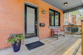25 Kenwood Ave, York, ON M6C 2R8, Canada, ,  